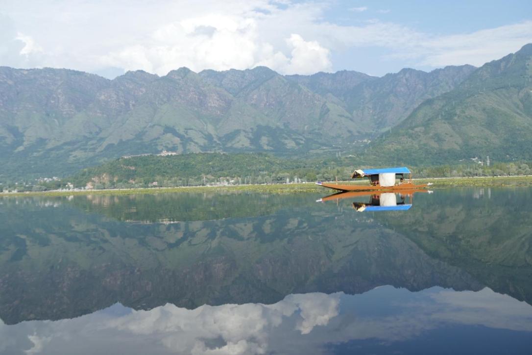 View Group Of Houseboats होटल Srinagar (Jammu and Kashmir)
